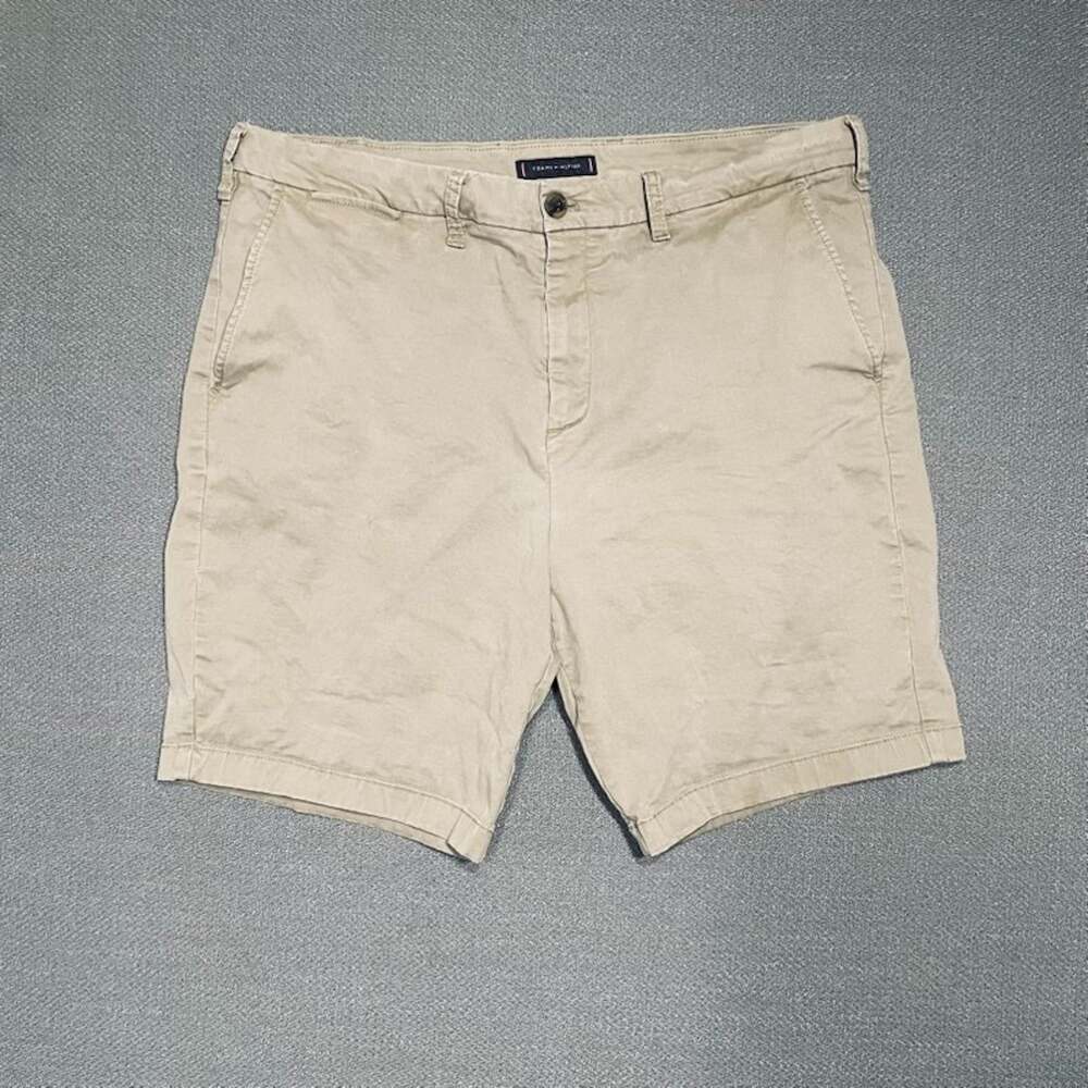 Tommy Hilfiger Men's Chino Khaki Shorts 36 inch waist Stretch Preppy Golf 36x8.5